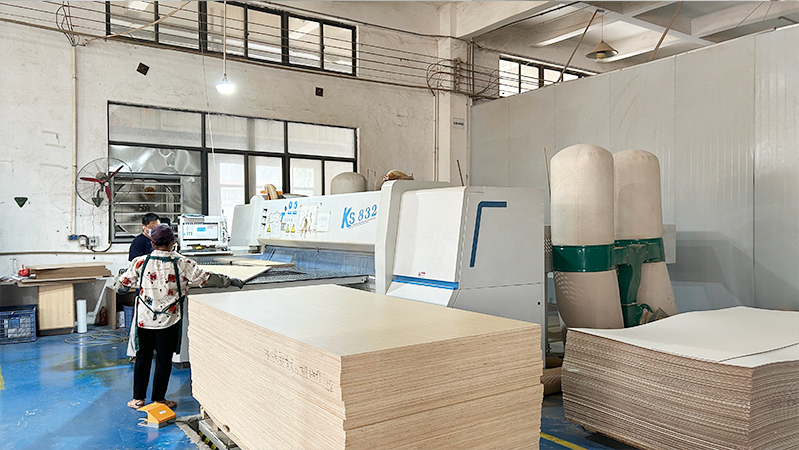 Panel Sawing / Cutting